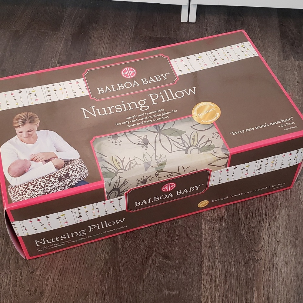 Nursing pillow